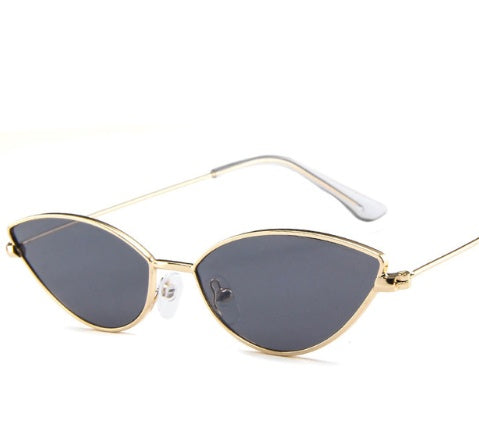 Cute Sexy Retro Cat Eye Sunglasses - Women Metal Triangle Vintage Cat eye Sun Glasses Female