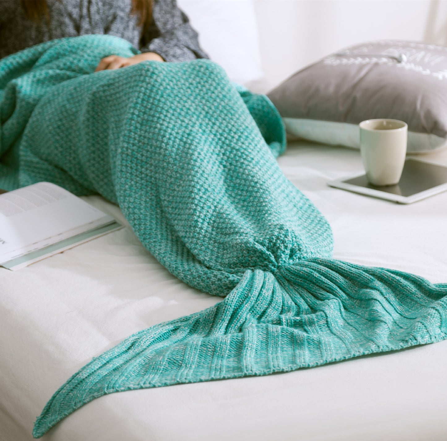 Mermaid Tail Knitted Crochet Blanket for Children - Super Soft Sleeping Blankets