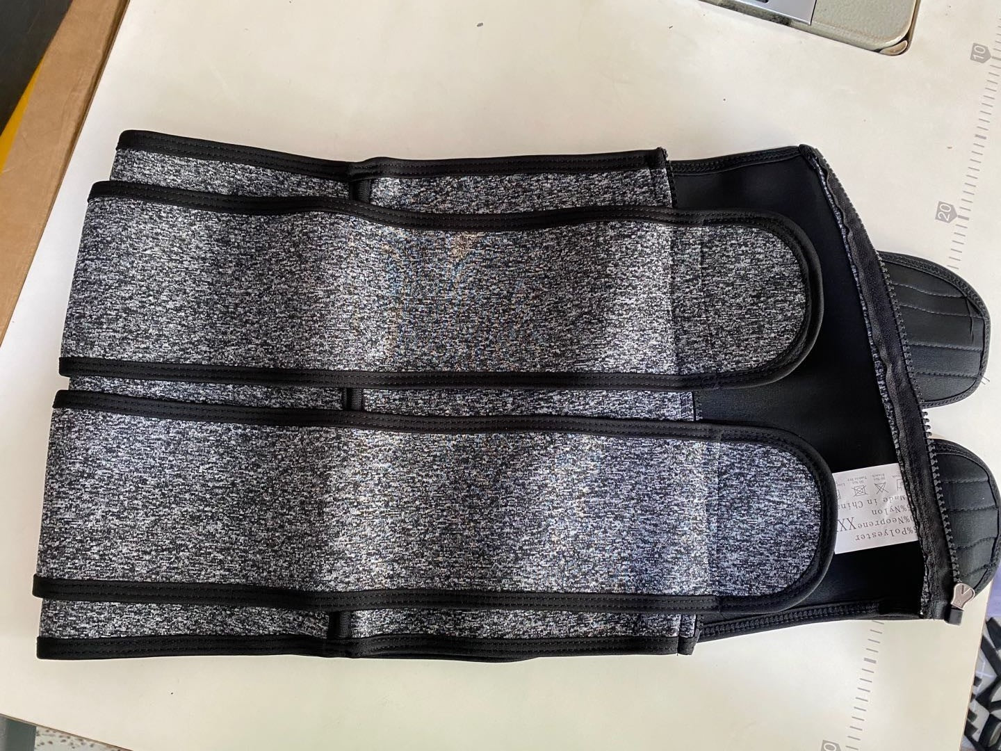 Adjustable Sports Tuck Belts – Waist Trainer with Buckles, Zipper, or Double Belt