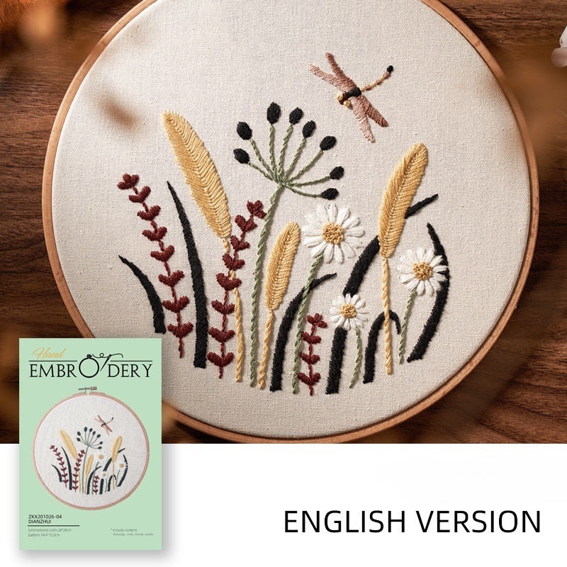 🧵Handmade 3D Embroidery Kit – Elk & Floral Design with Bamboo Hoop (20cm)