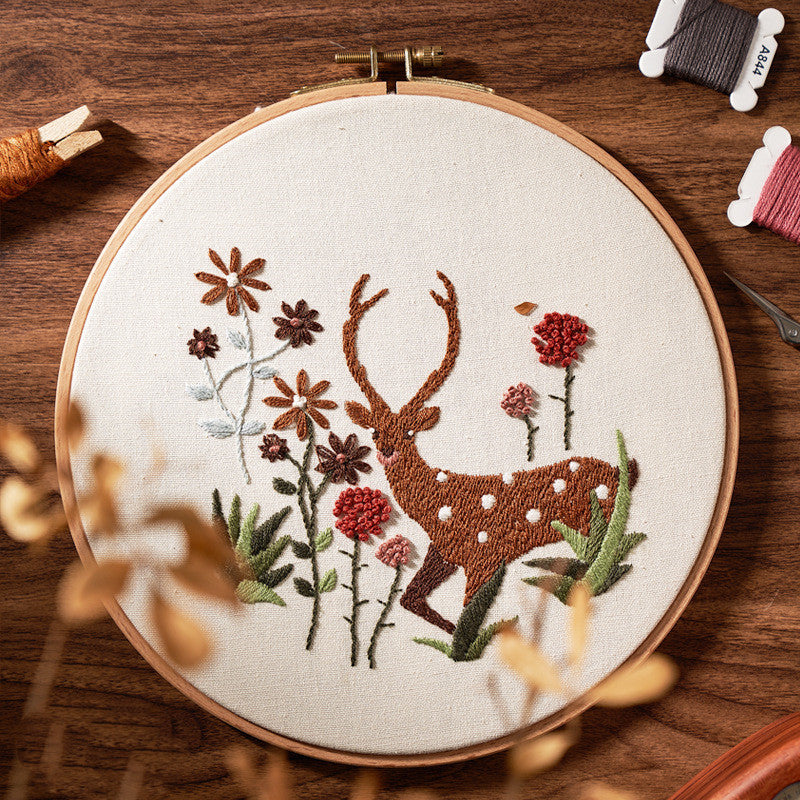 🧵Handmade 3D Embroidery Kit – Elk & Floral Design with Bamboo Hoop (20cm)