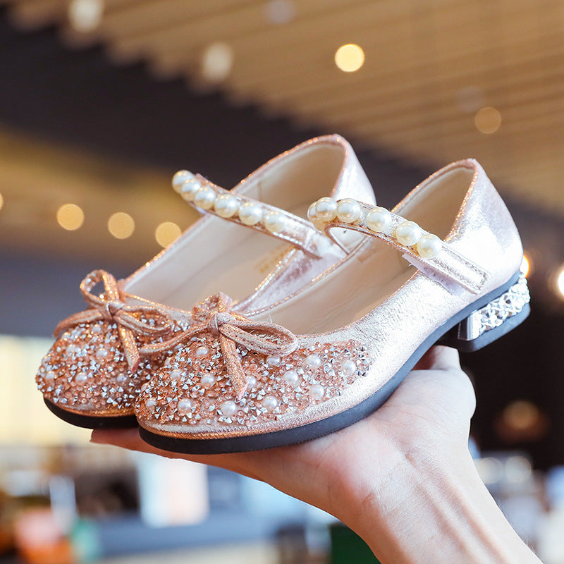 Flashy Crystal Leather Shoes with Pearls