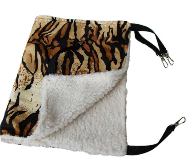 Cool & Comfy Cat Hammock - Hanging Pet Bed for Summer Relaxation