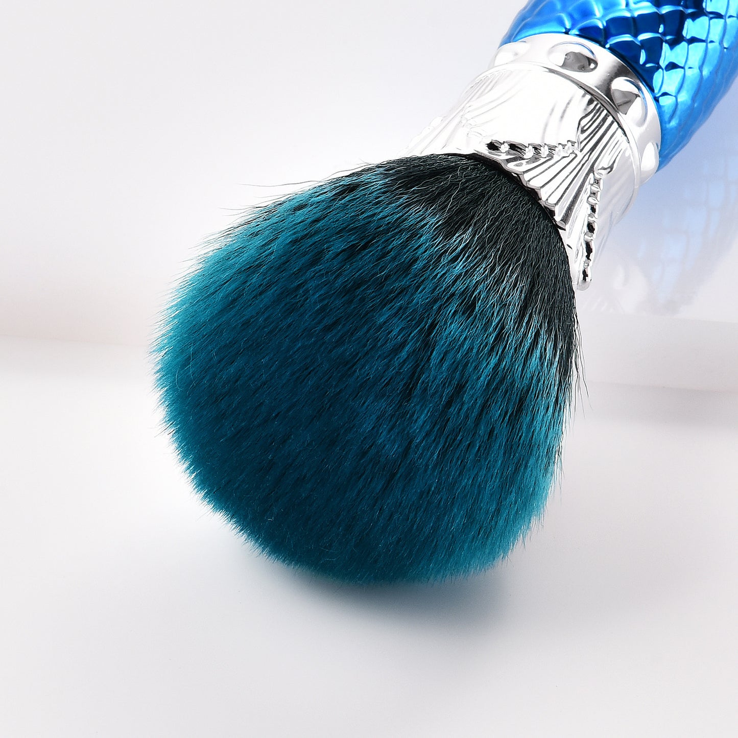 Single Makeup Brush - Makeup Tool Blue