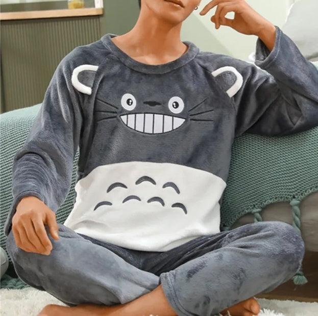 Velvet Cartoon Men's Pajamas