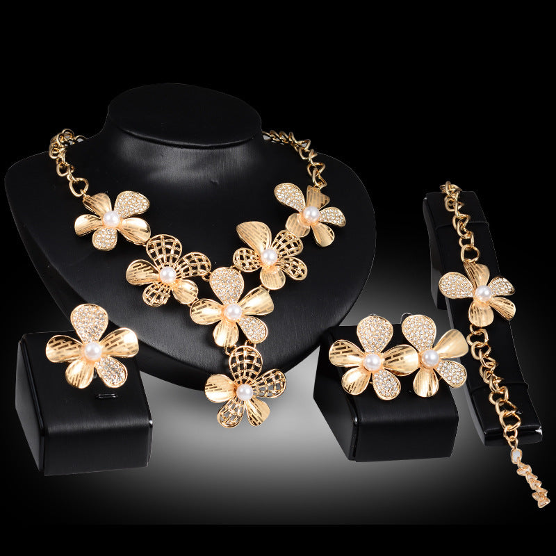 Luxury Gold Jewelry Four-piece Set