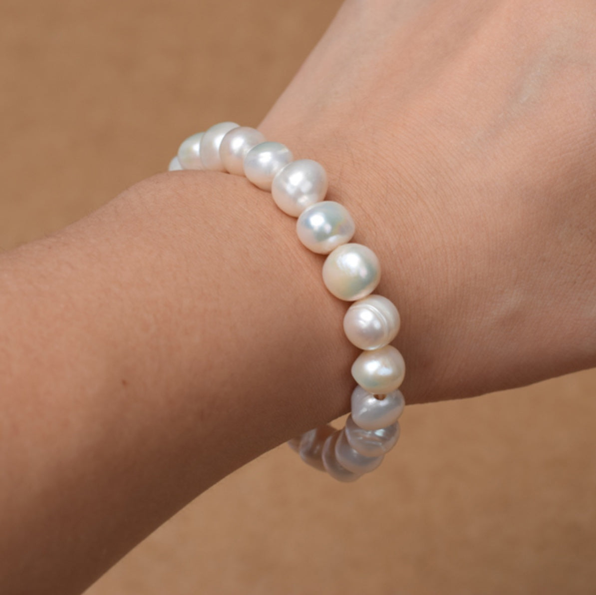 Plump White Natural Pearl Necklace