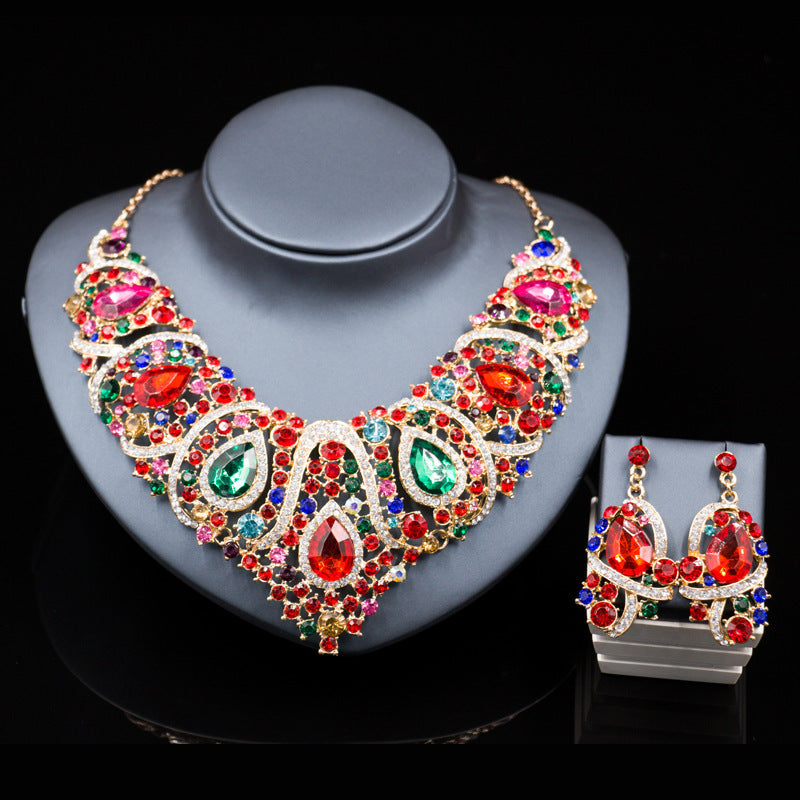 Luxury Crystal Bridal Jewelry Set – Statement Necklace & Dangle Earrings with Iridescent Rhinestones