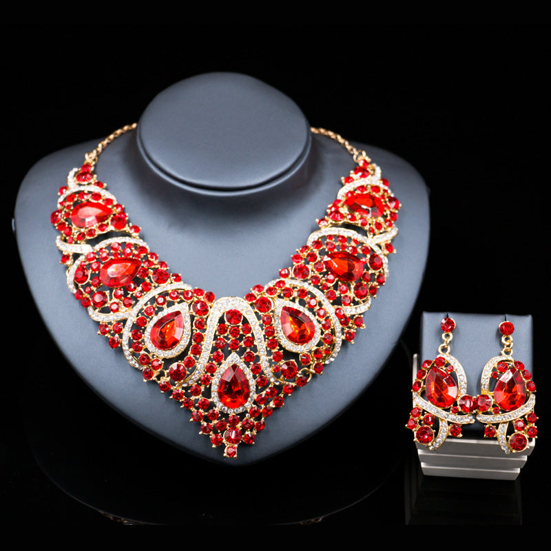 Luxury Crystal Bridal Jewelry Set – Statement Necklace & Dangle Earrings with Iridescent Rhinestones