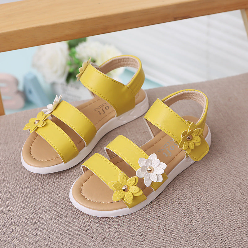 Adorable Roman Flower Sandals