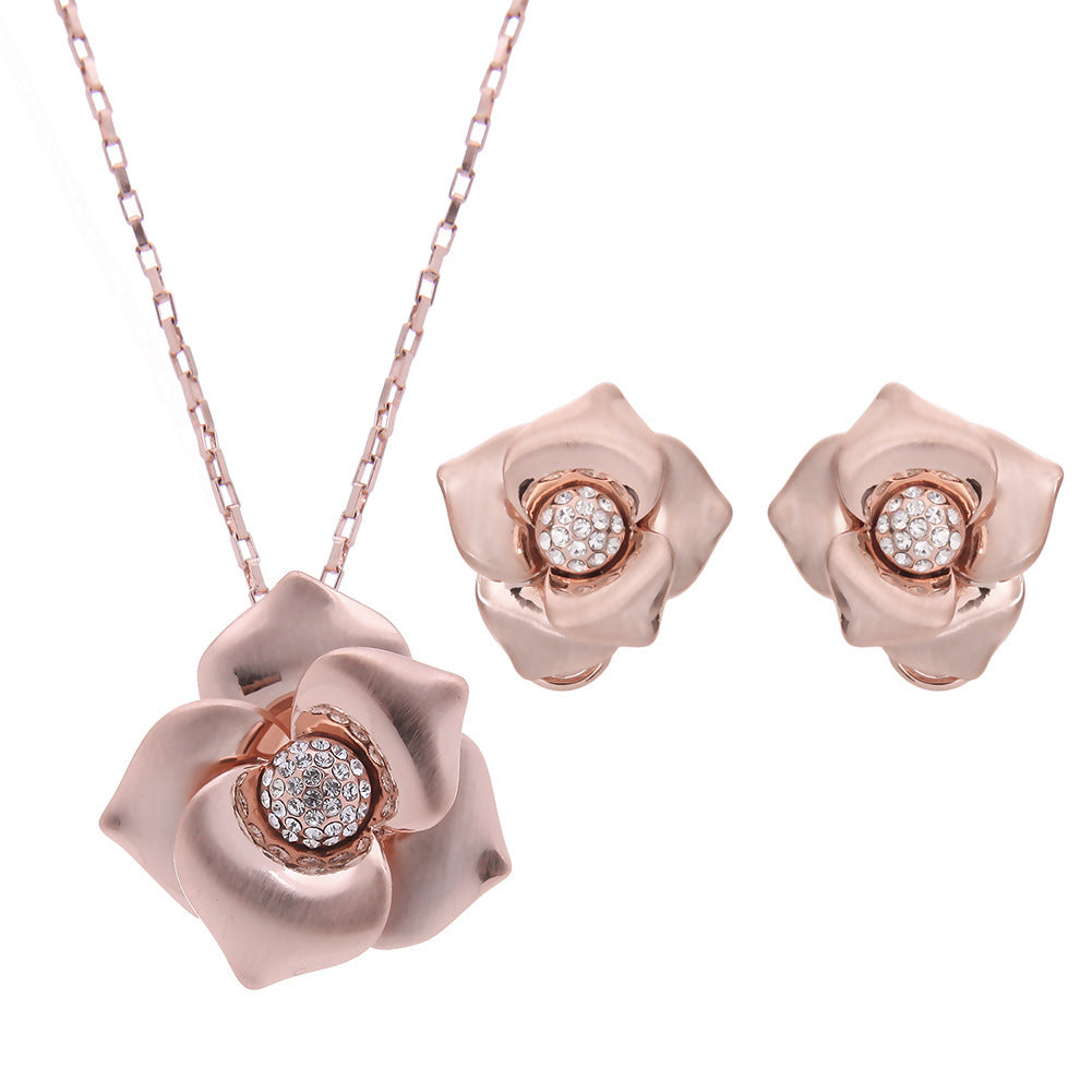 Elegant Rose Flower Jewelry Set – Rose Gold Plated Necklace & Earrings with Crystal Accents
