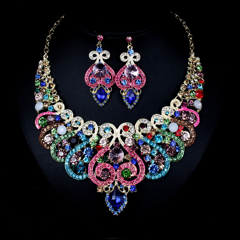 Luxury Crystal Bridal Jewelry Set – Statement Necklace & Dangle Earrings with Iridescent Rhinestones