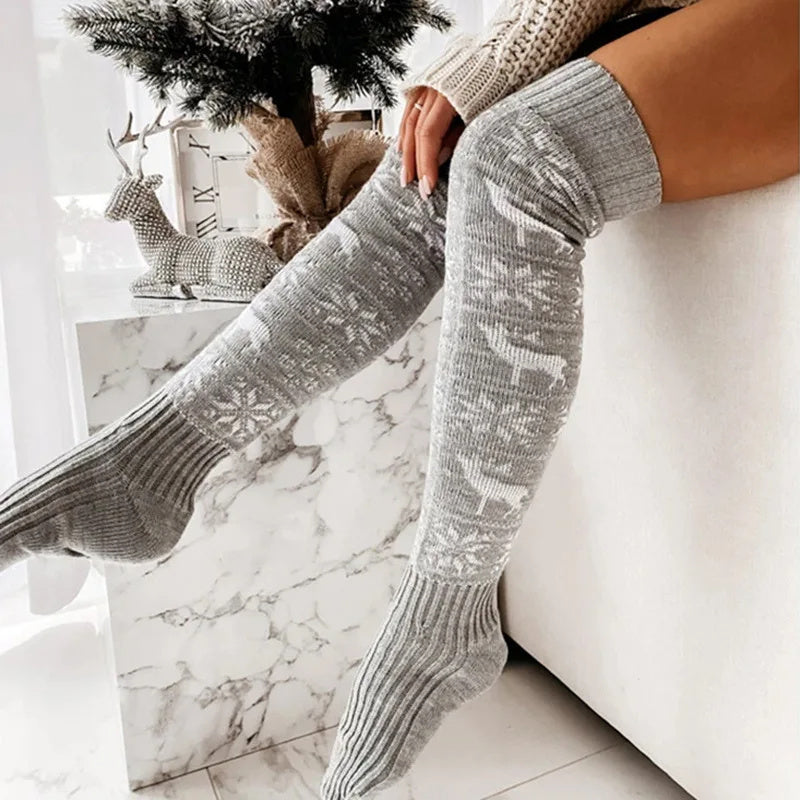 Winter Christmas Warm Knitted Women Stocking - Beautiful Elk Snowflake Jacquard Over-the-knee Casual Long Socks For Ladies Gifts Free Size