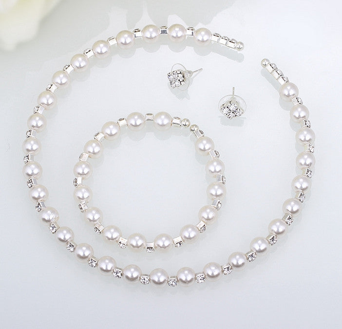 Handmade Pearl & Rhinestone Bridal Jewelry Set – Necklace, Earrings & Bracelet | Wedding Accessories