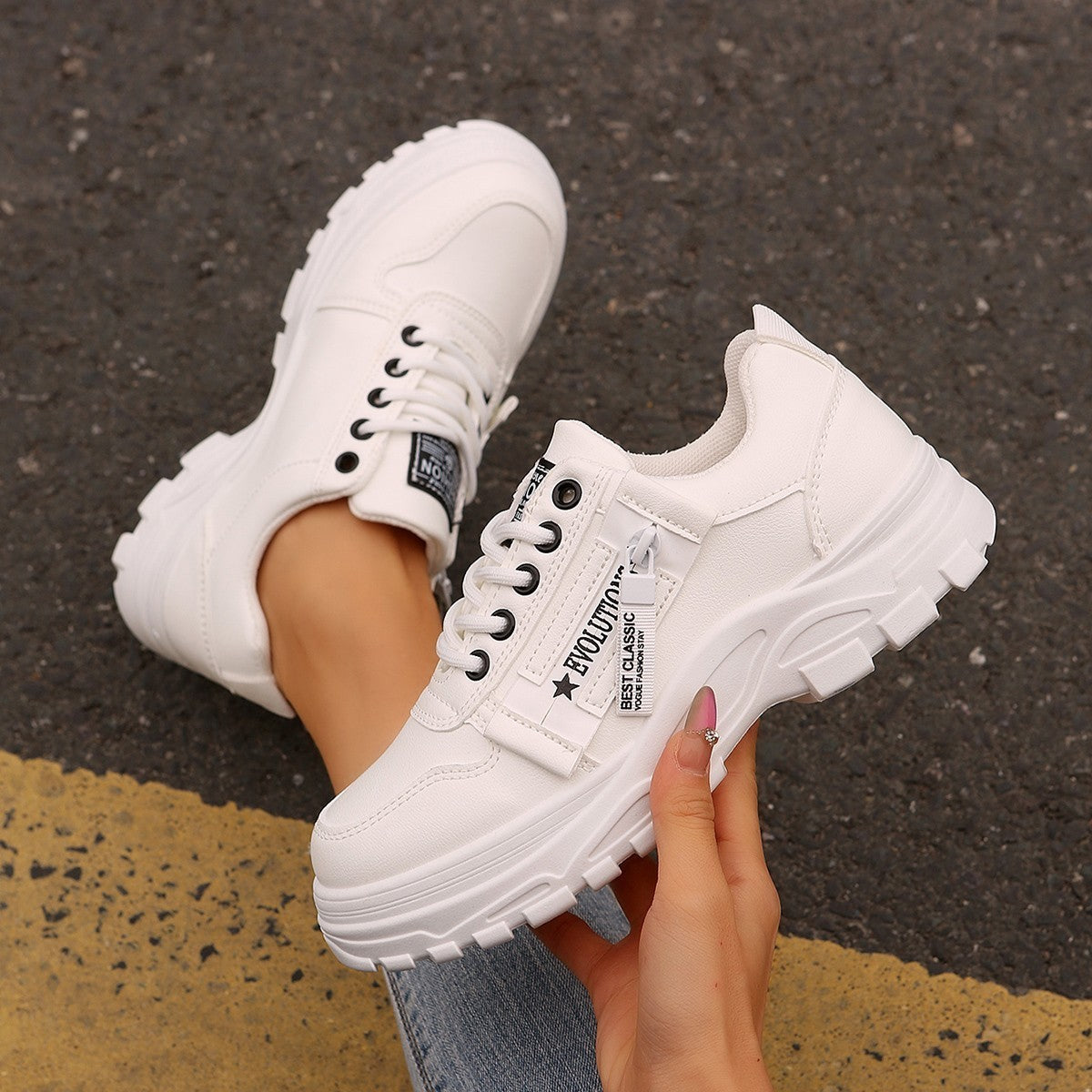 Lace-up Sports Shoes for Women