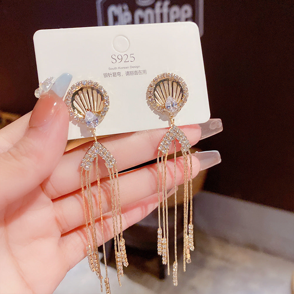 Sterling Silver Needle Light Luxury Pearl Earrings - Graceful Personality