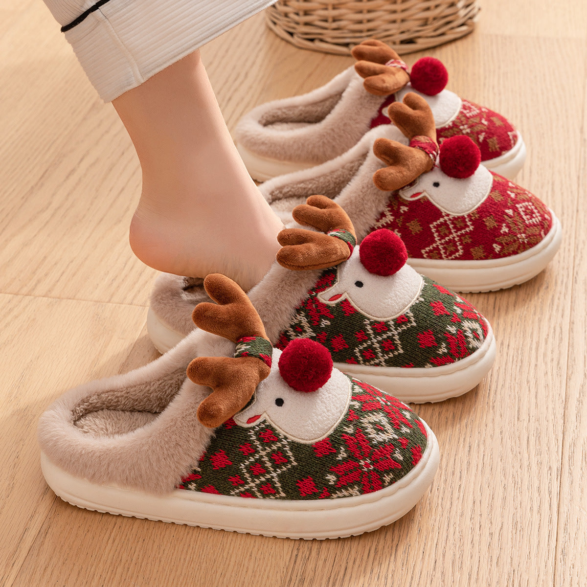 Cute Christmas Elk Plush Slippers - Winter Ins Fashion Non-slip Floor Bedroom Home Slippers For Women