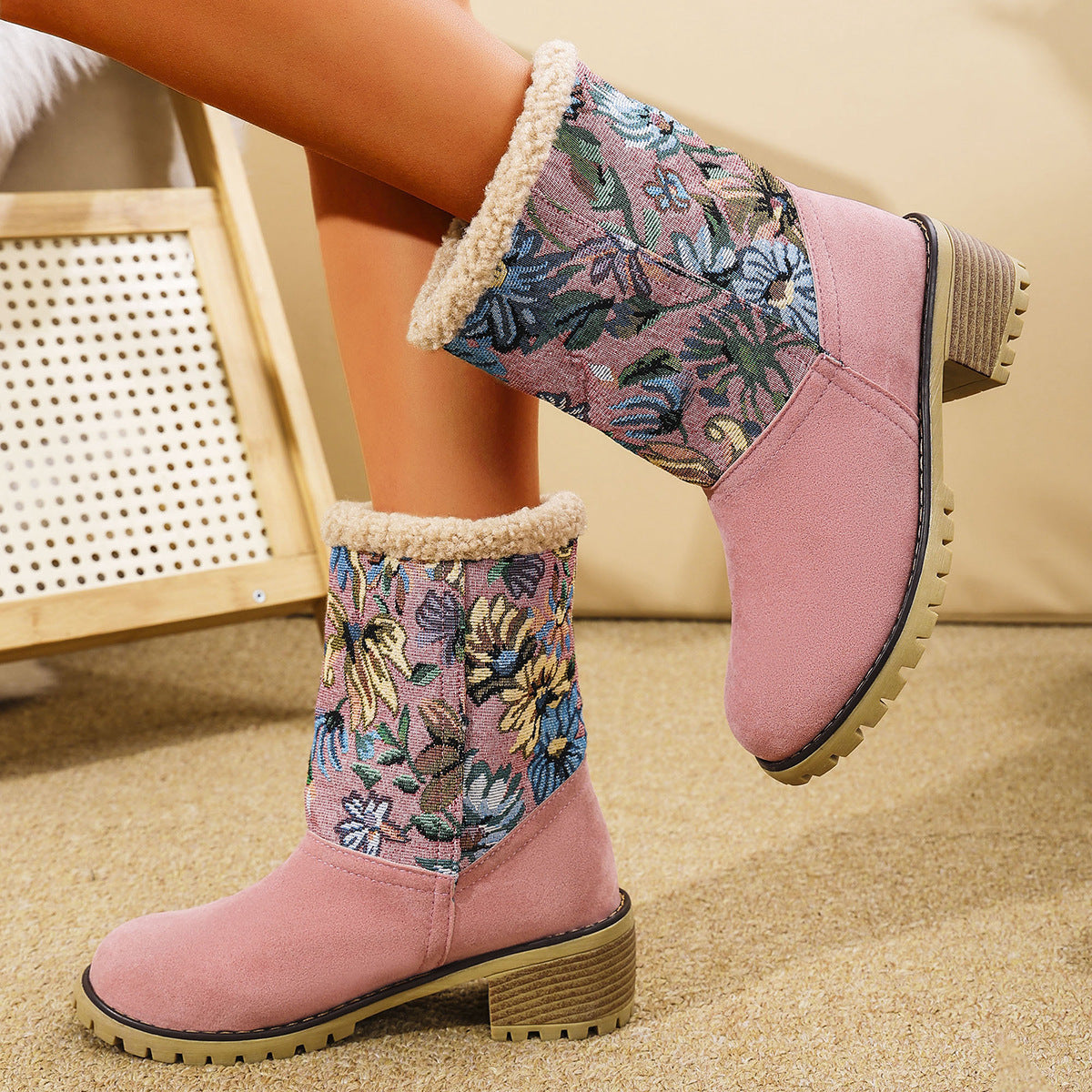 Flowers Embroidered Snow Boots For Women