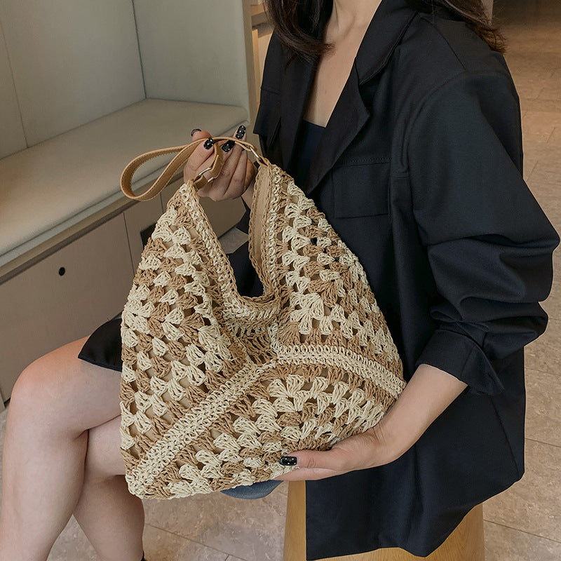 Women's Fashion Handmade Straw Woven Shoulder Bag