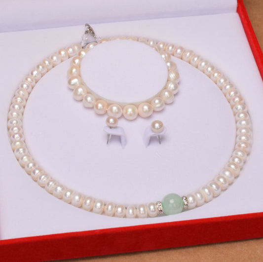 Plump White Natural Pearl Necklace