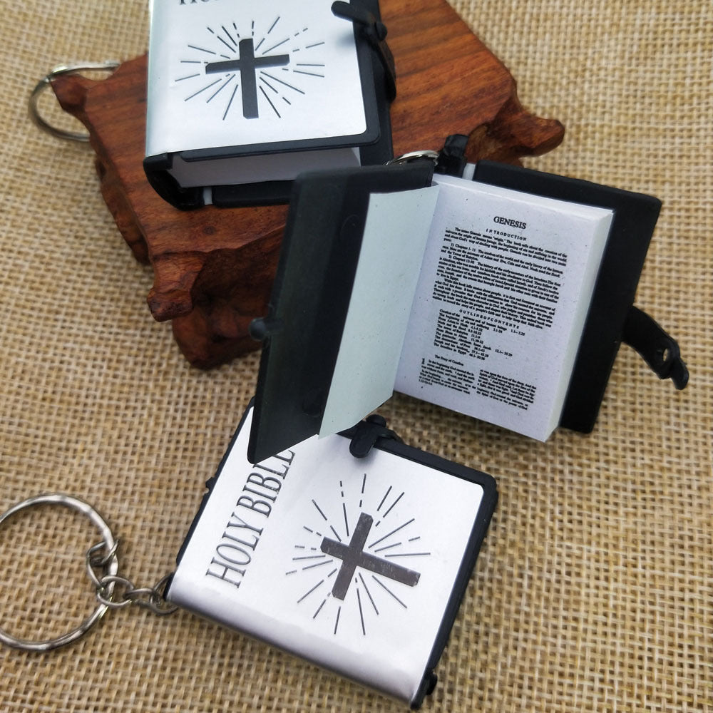 Mini English HOLY BIBLE Key Chains - Real Paper Readable Bible Christian Keyrings Bag Ornaments Religious Jewelry