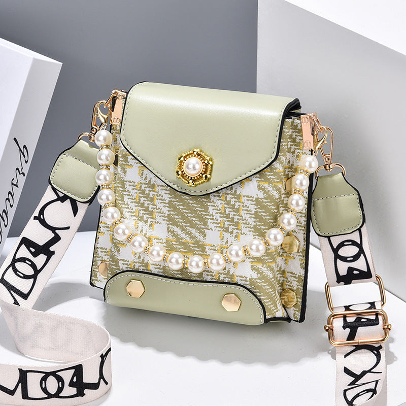 Women's Crossbody Bag --- Girl's Cute Princess Wallet Classic Shoulder Bag Summer Pearl Chain Phone Bag