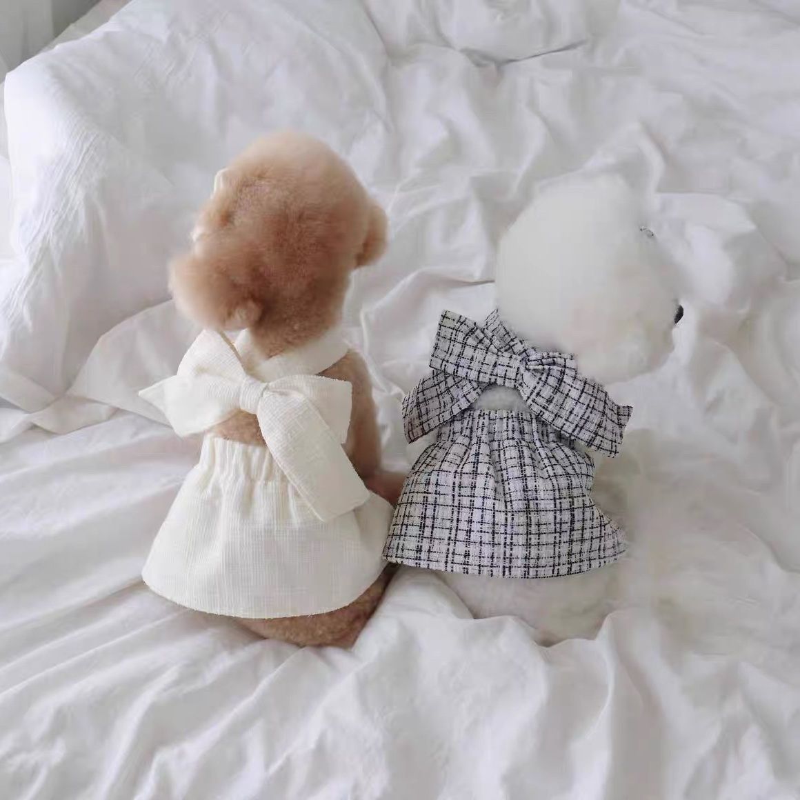 Sling Skirt Dog Dress – Elegant Style for Chic Pups