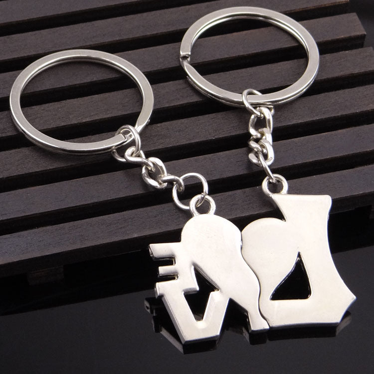 Metal Creative Love Letter Couple Keychain - Valentine's Day Gift Small Gift