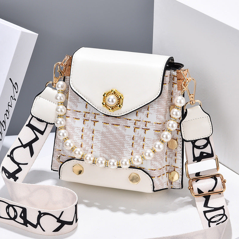 Women's Crossbody Bag --- Girl's Cute Princess Wallet Classic Shoulder Bag Summer Pearl Chain Phone Bag