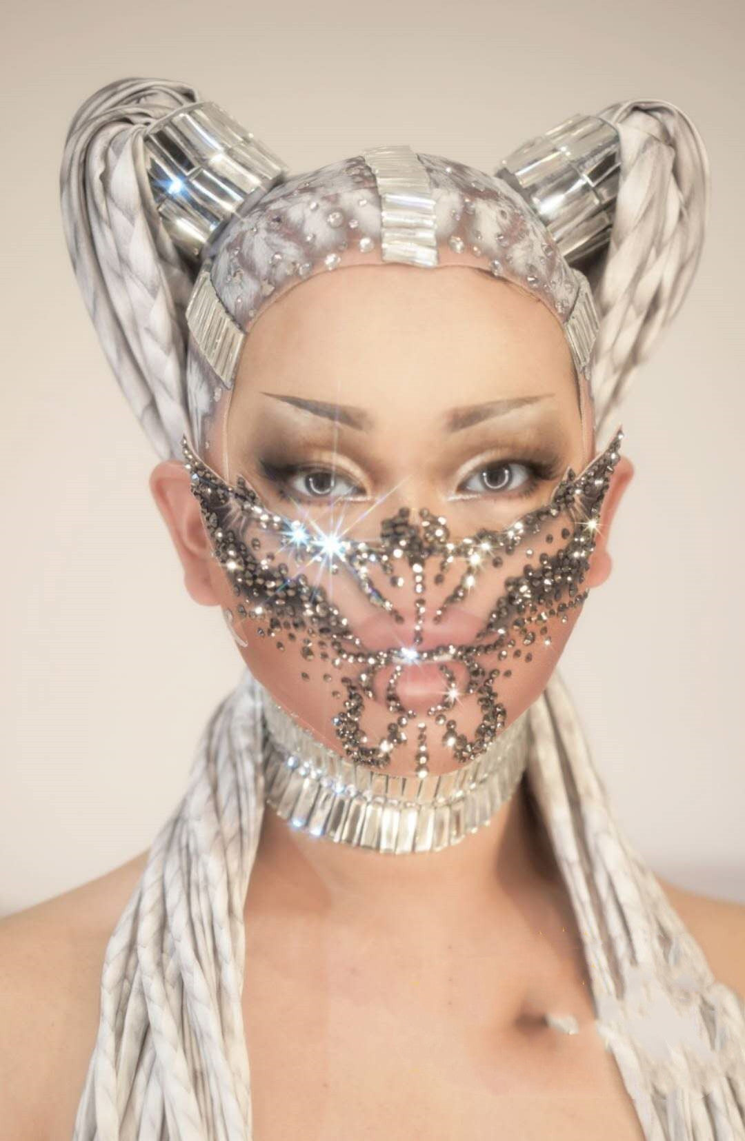 Stylish Diamond Mask - Butterfly Performance