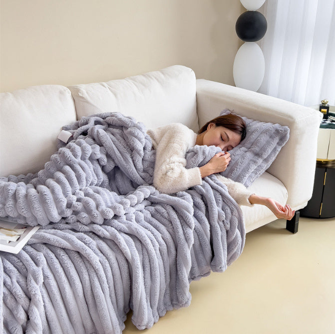 Soft Wind Bubble Velvet Blanket - Warm Solid Rabbit Fur Blankets / Double-sided Thickening Cover Throw Warm Fur Blanket