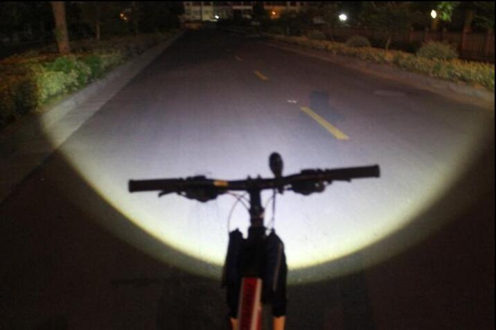 Zoom Flashlight Torch - Tactical 5000 Lumens Led High Power Flashlights AAA or 18650 battery kit