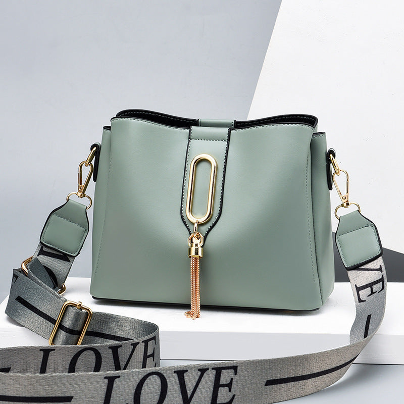 Women's Shoulder Bags