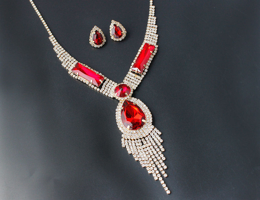 S151 Bridal Jewelry Set – Elegant Style Tassel Diamond Necklace & Earrings