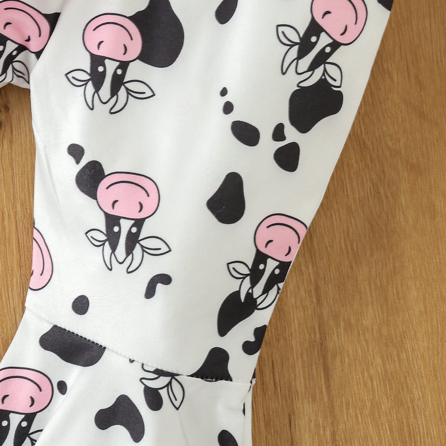 Infant Toddler Girls "Holy Cow I’m Cute" 2-Piece Outfit Set – Adorable & Playful! Infant Toddler Clothing, Girls Long-sleeve Suit - JumoShop