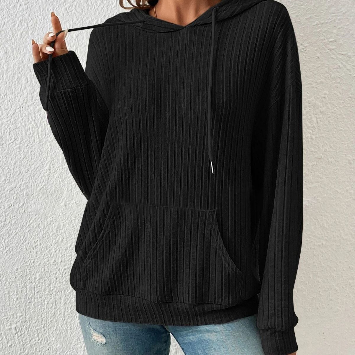 Drawstring Long-Sleeved Hooded Sweatshirt With Pockets