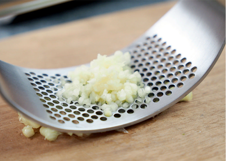 Upgraded Stainless Steel Garlic Press Squeezer – Manual Rocker Garlic &amp; Ginger Crusher! - JumoShop