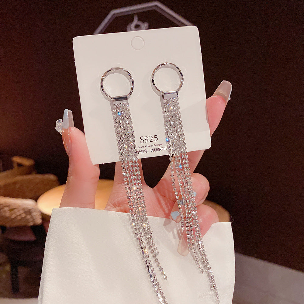 Sterling Silver Needle Light Luxury Pearl Earrings - Graceful Personality