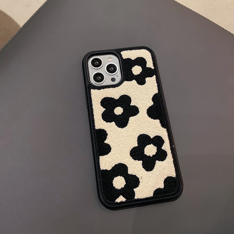 Autumn And Winter Mobile Phone Cases - Plush Flowers Are Suitable For Ladies