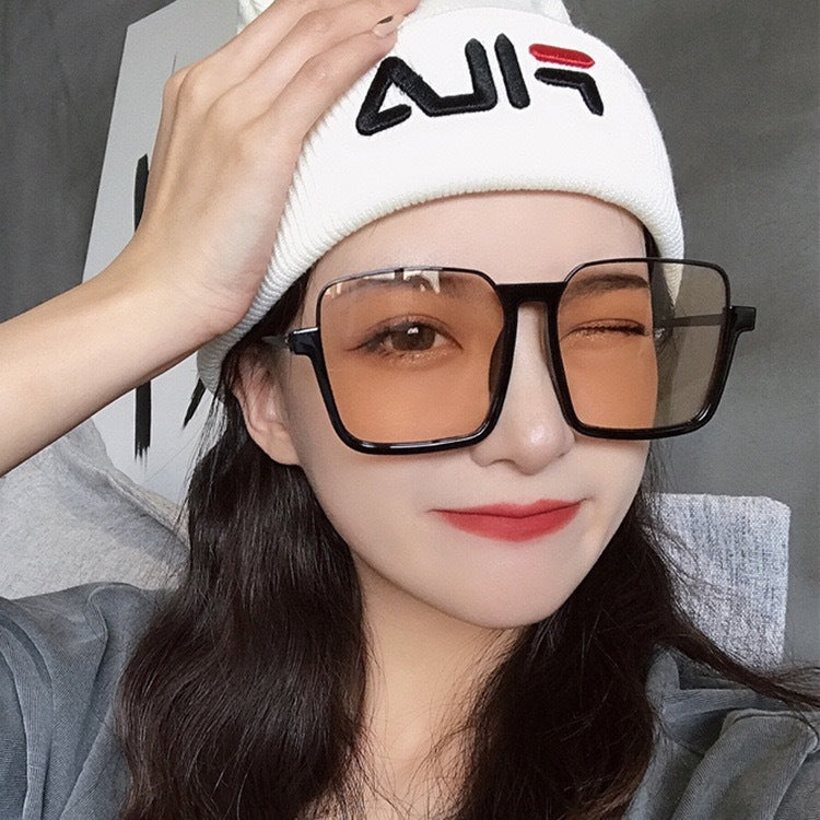 Retro Fashion Square Sunglasses - Red Sunglasses Square Sunglasses