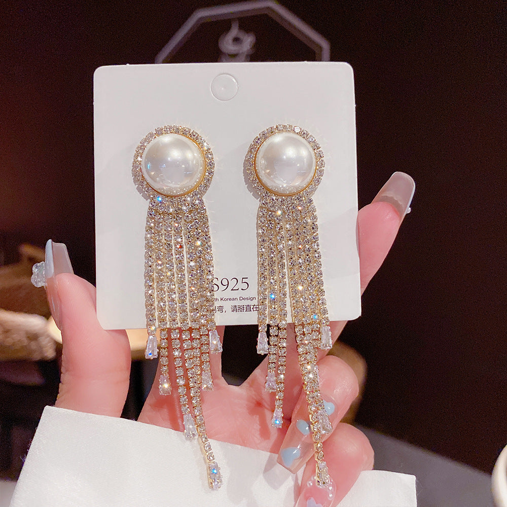 Sterling Silver Needle Light Luxury Pearl Earrings - Graceful Personality