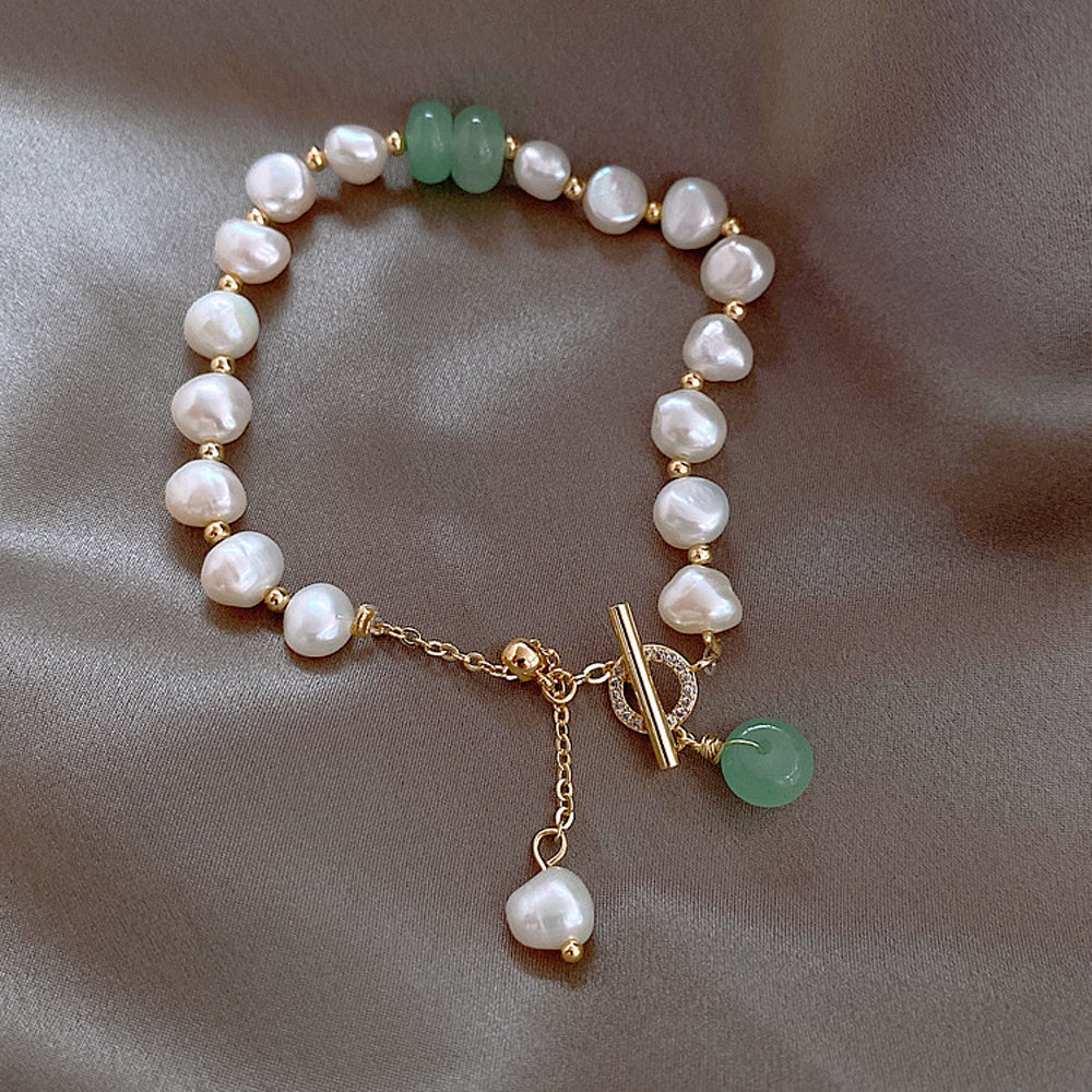 Women Irregular Freshwater Pearl Adjustable Bracelet - JumoShop