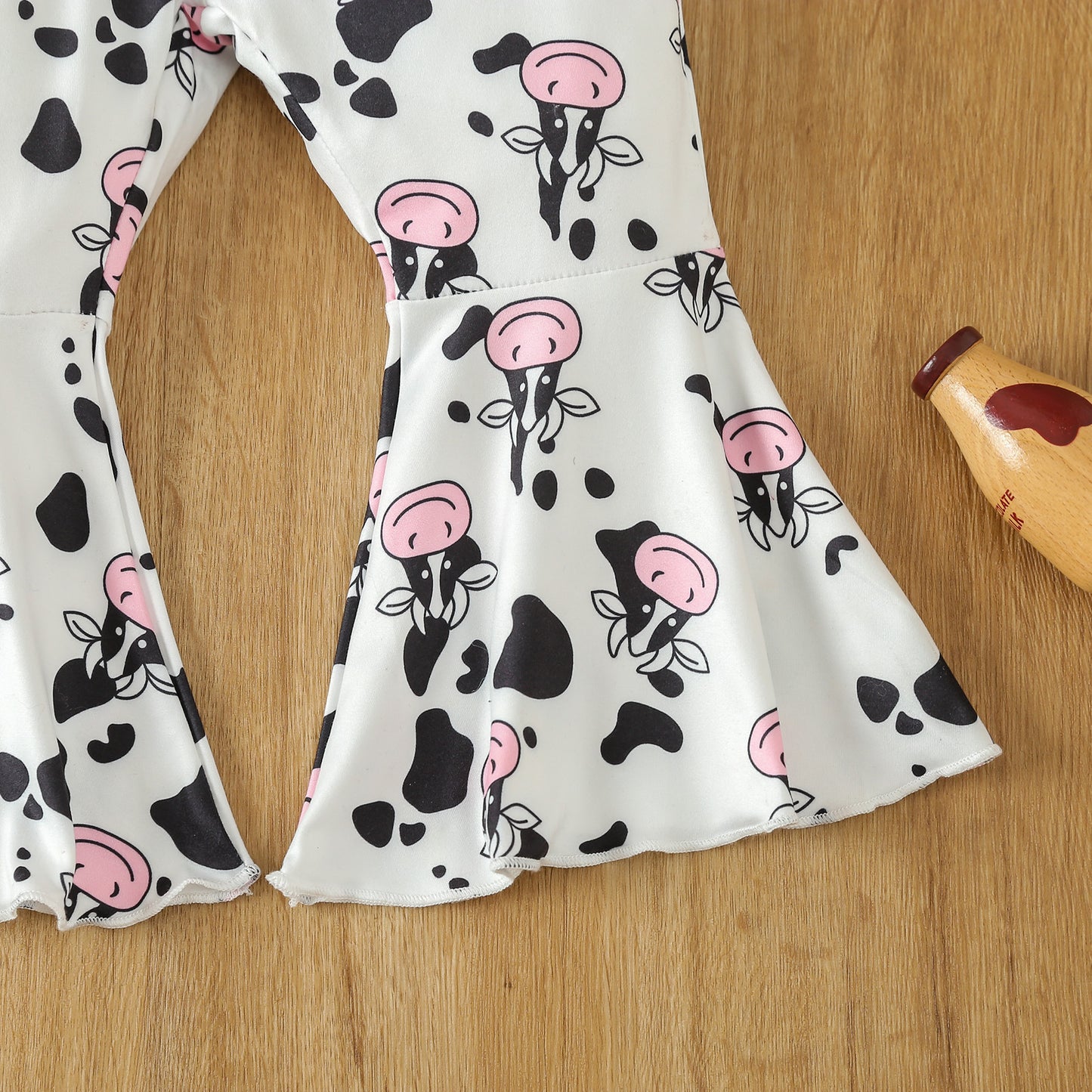 Infant Toddler Girls "Holy Cow I’m Cute" 2-Piece Outfit Set – Adorable & Playful! Infant Toddler Clothing, Girls Long-sleeve Suit - JumoShop