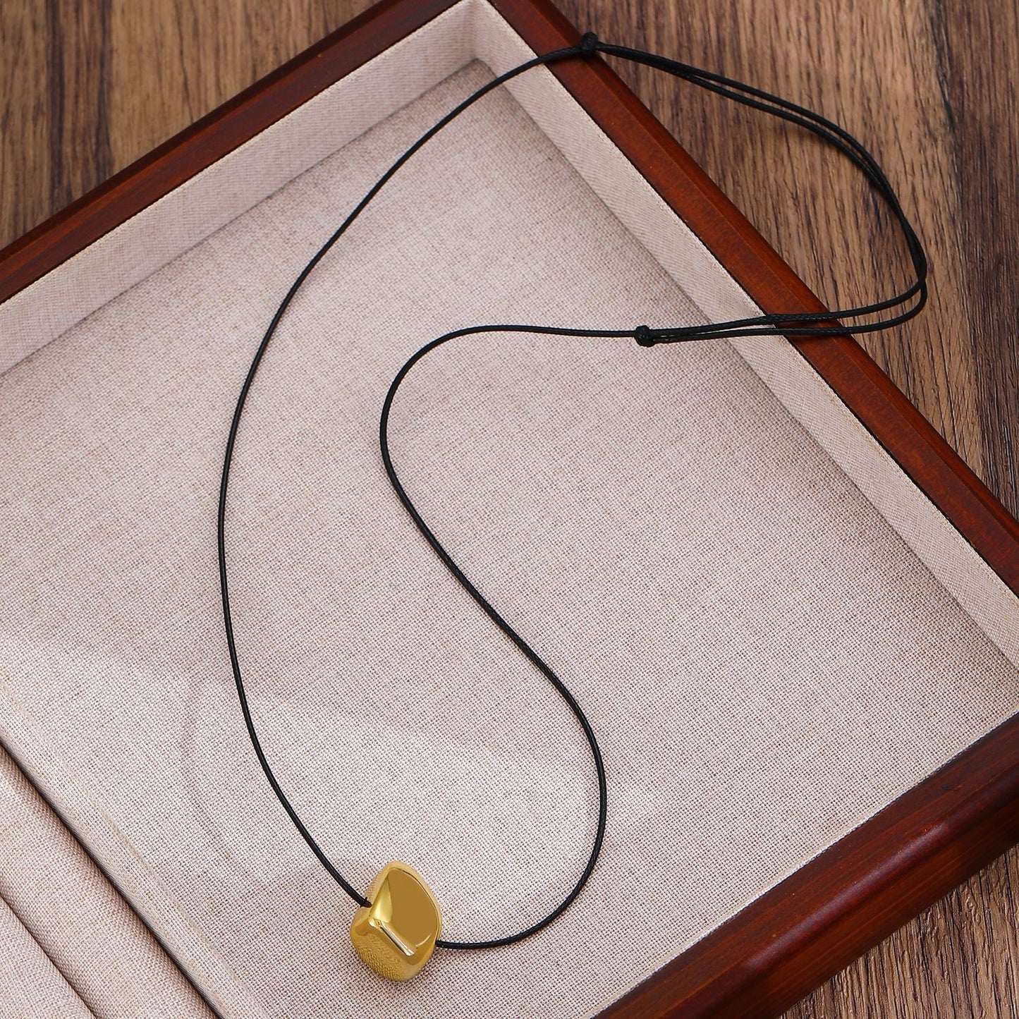 Women's Simple Ball Love Knotted Bracelet Necklace