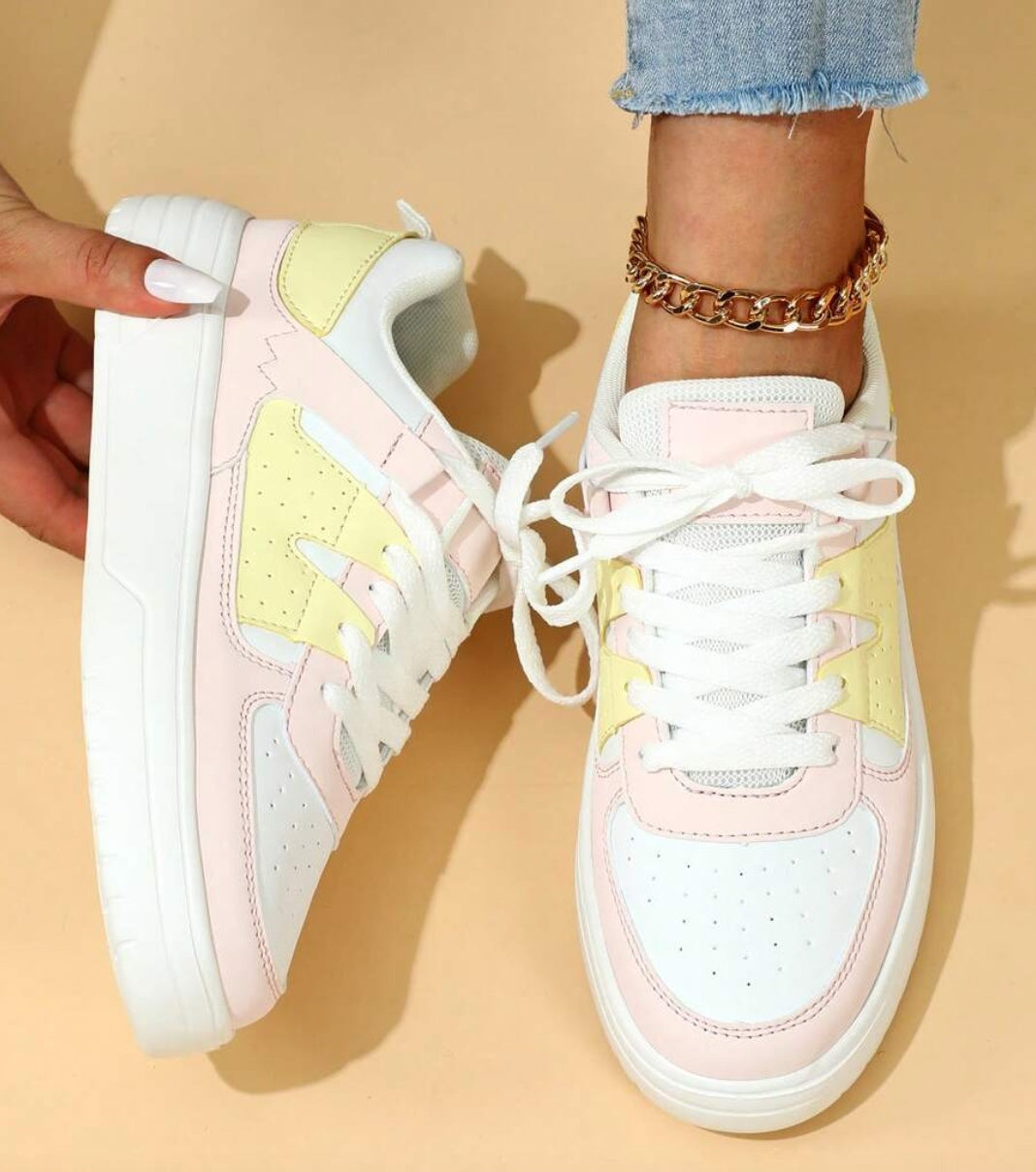 Trendy Fashion Platform Sneakers - Soft Bottom Comfortable Lace-up Outdoor Casual Flat Shoes
