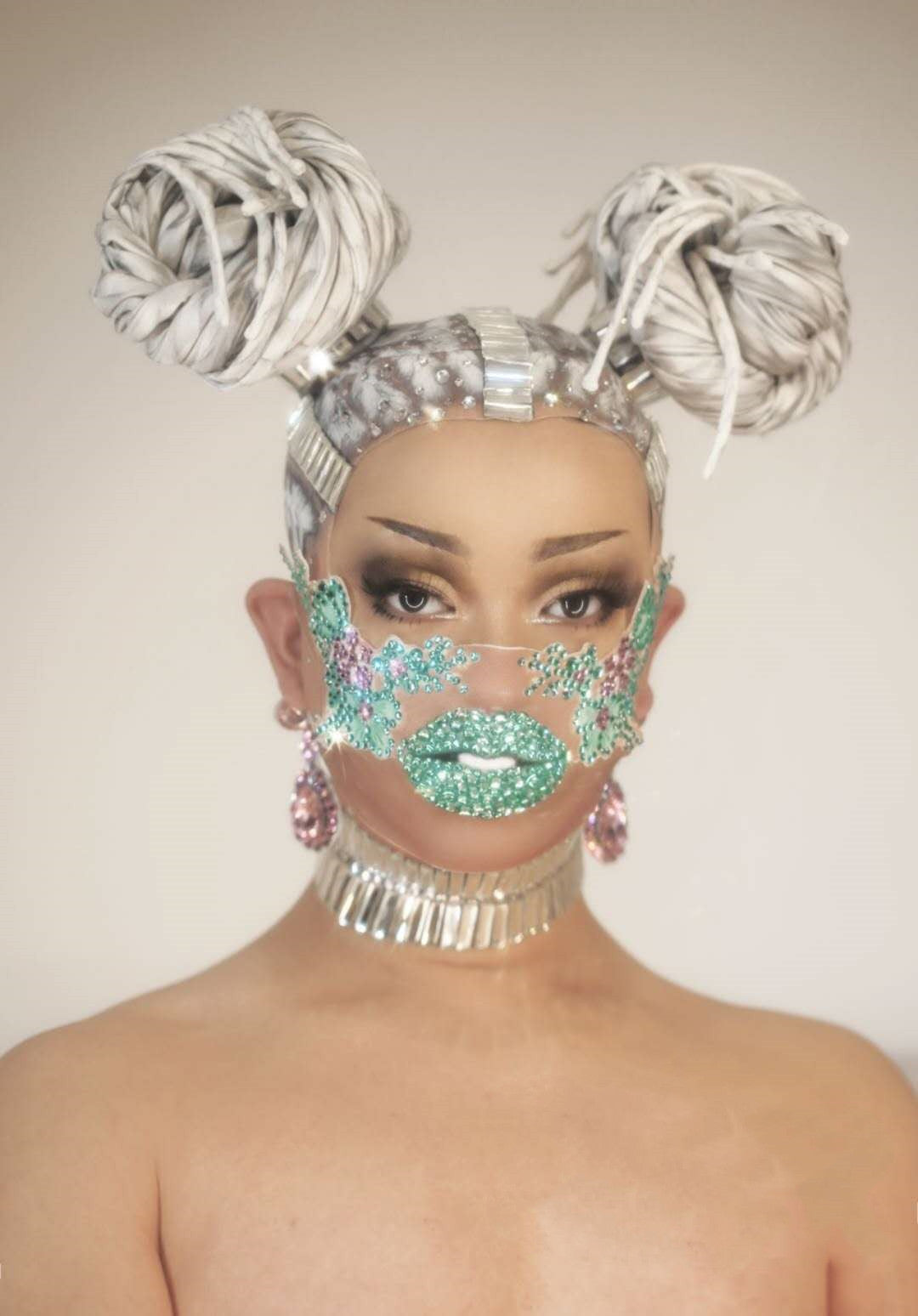 Stylish Diamond Mask - Butterfly Performance