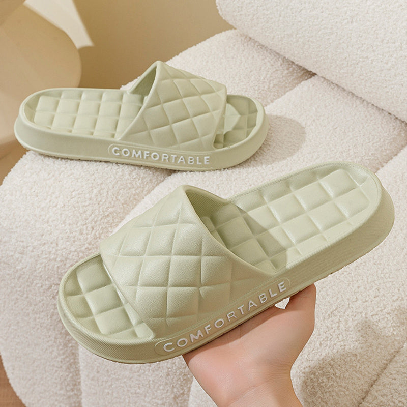 Men's Home Slippers With Plaid Design